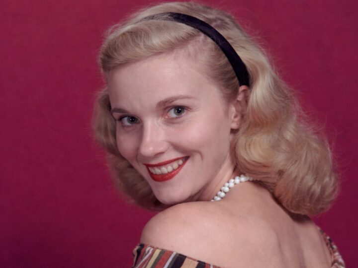 Eva Marie Saint a împlinit 102 ani și leagă o plimbare zilnică de o viață lungă și bună