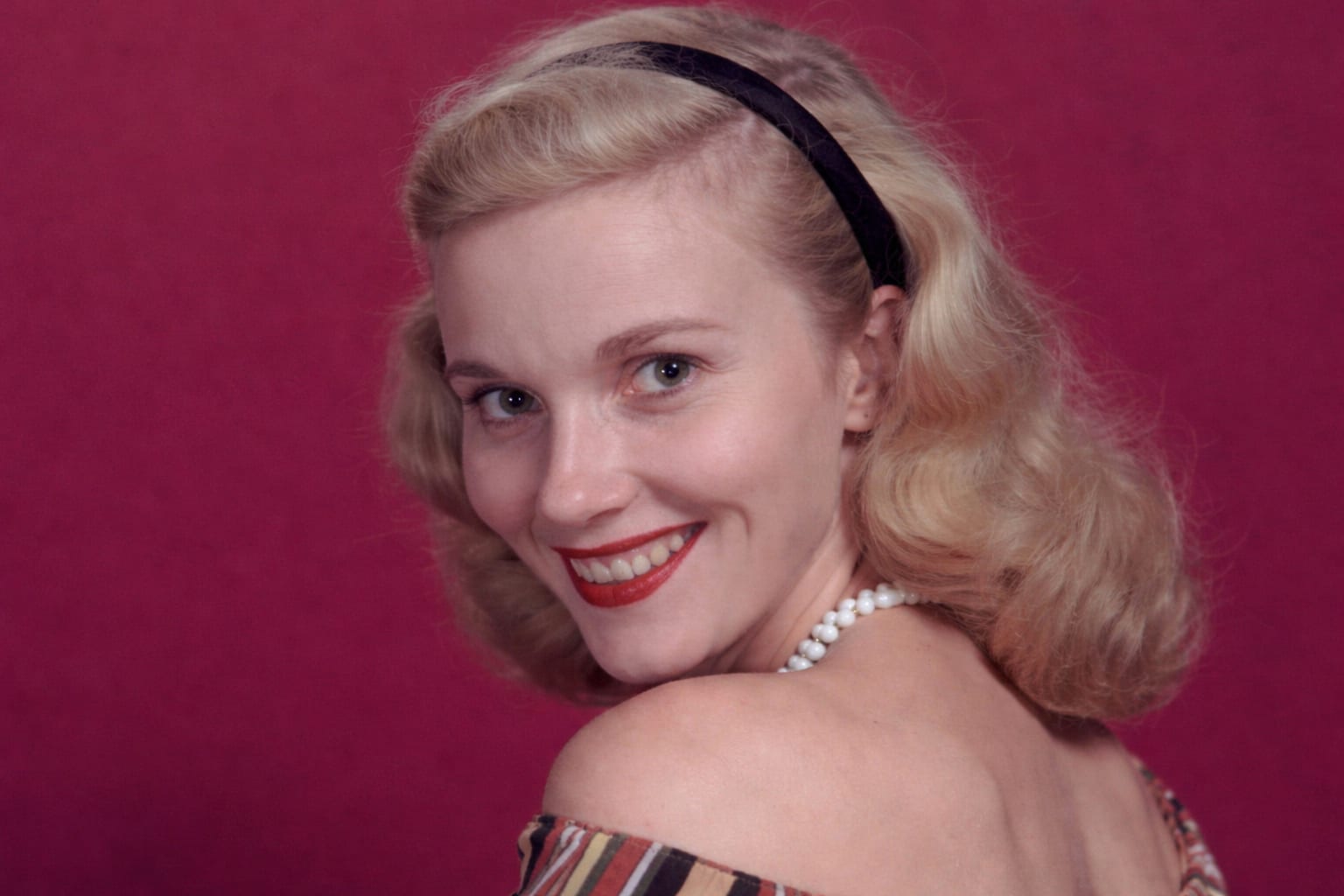 Eva Marie Saint a împlinit 102 ani și leagă o plimbare zilnică de o viață lungă și bună
