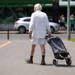 Vârsta de pensionare în România va ajunge la 67 de ani până în 2060