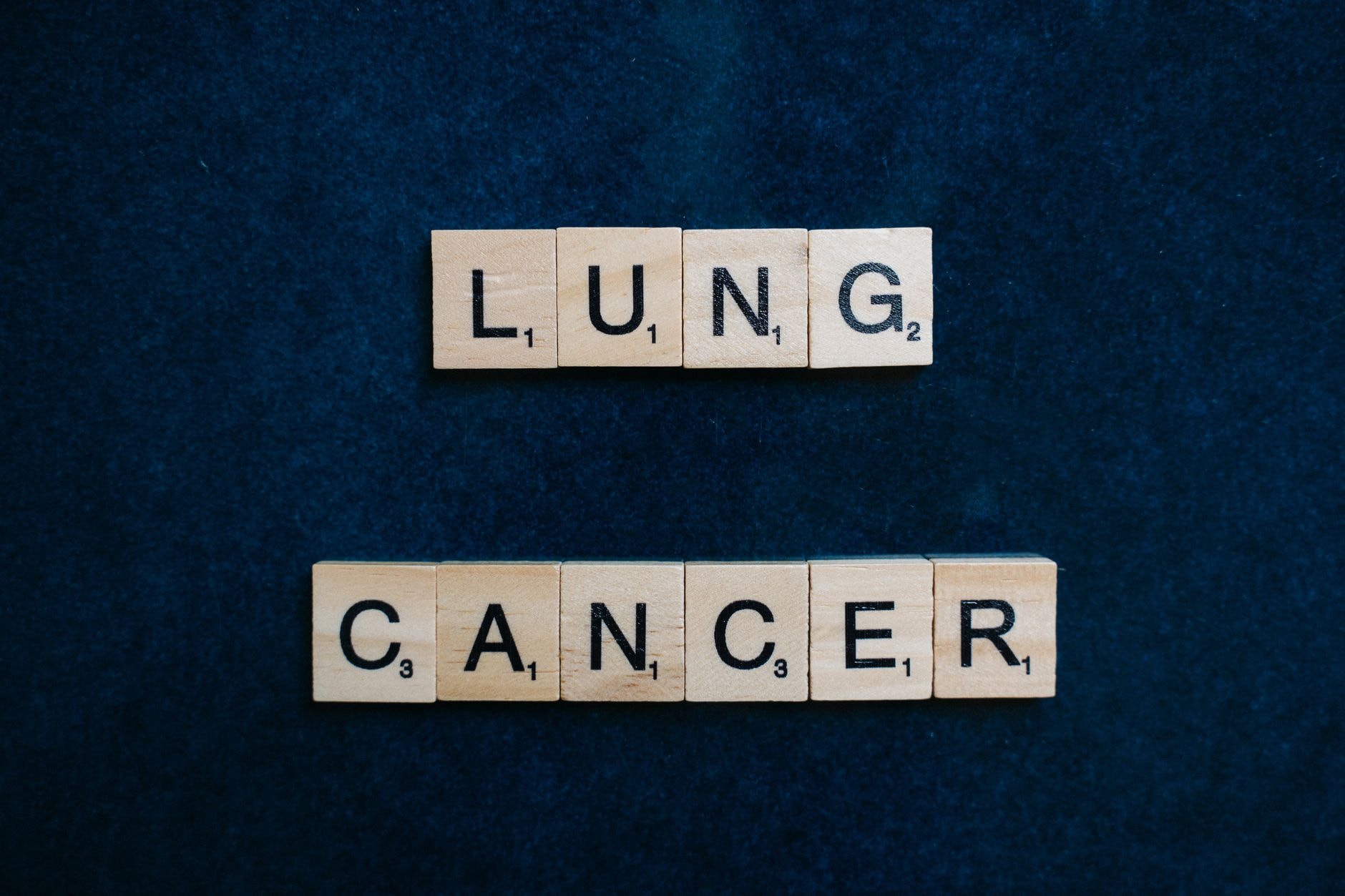 Doar unul din cinci pacienți ajunși târziu cu cancer pulmonar mai poate beneficia de operație curativă