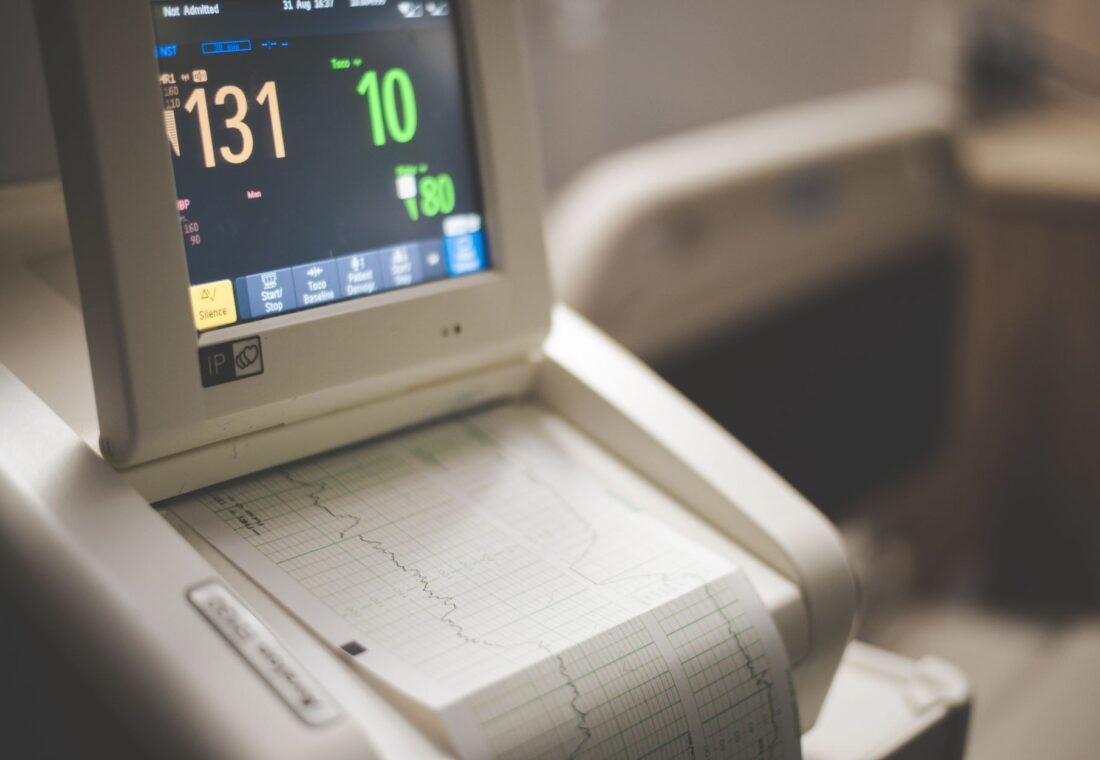 Comisia Europeană propune un control cardiovascular înainte de 35 de ani și apoi evaluări periodice