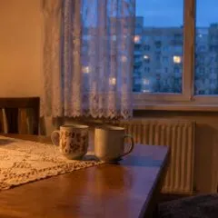 Cum pot partenerii să se apropie din nou. Radu Leca recomandă zece minute de conversație fără ecrane seara