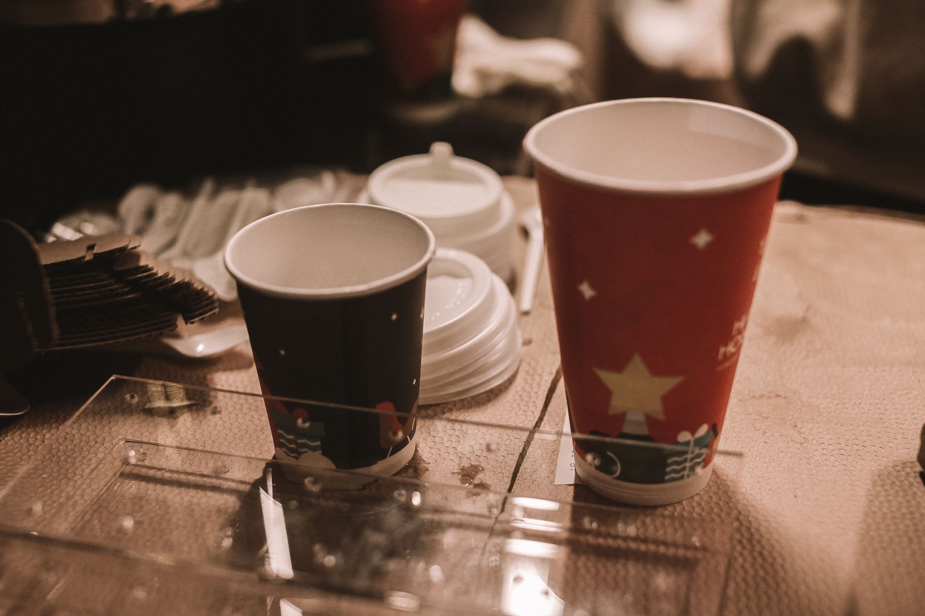 Una până la trei cești de cafea pe zi sunt asociate cu beneficii, dar ora consumului poate afecta somnul